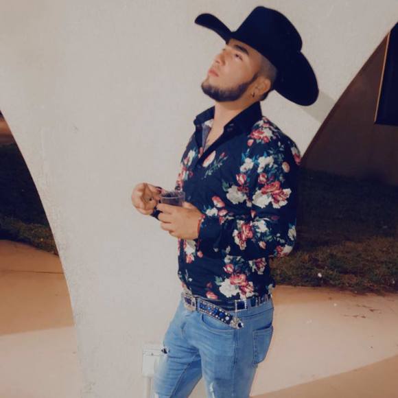 Meet your Posher, Yuyu - Picture 1 of 1